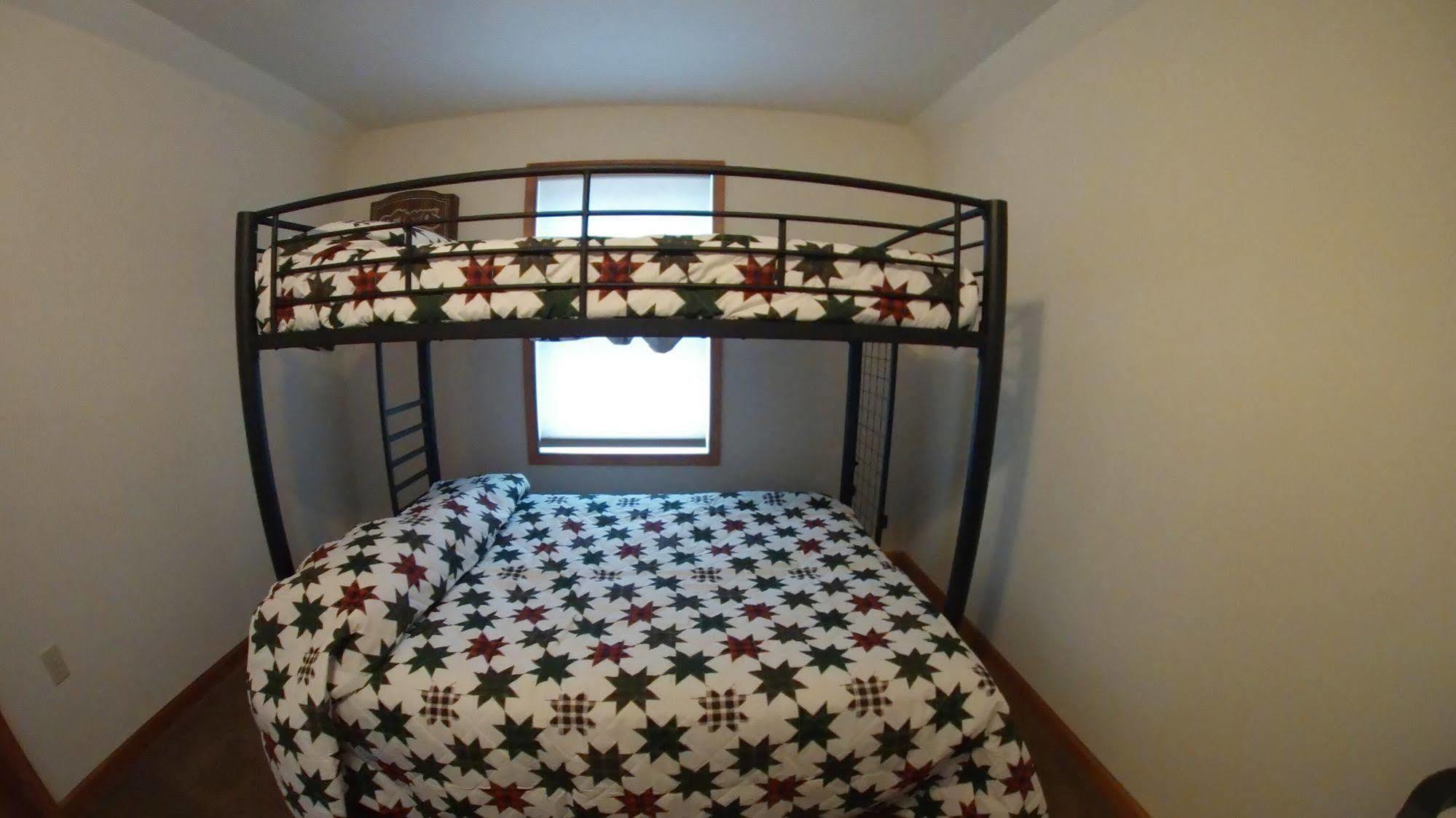 Rentals At Brier Crest Woods 莱克哈莫尼 外观 照片